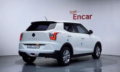 KG_Mobility_Ssangyong TIBOLI 2015, 102208 км, за 4420.46 USD