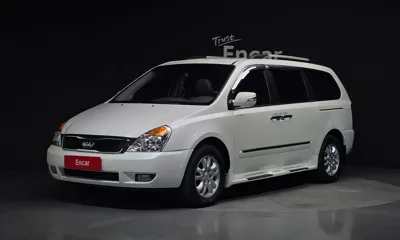 Kia Canival · 2011 год