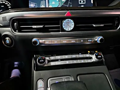 Genesis G90 2020, 133241 км, за 16738.87 USD - фото 16