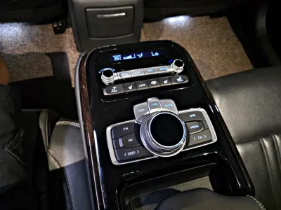Genesis G90 2020, 133241 км, за 16738.87 USD - фото 19