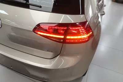 Volkswagen Golf 2017, 42800 км, за 9805 USD - фото 9