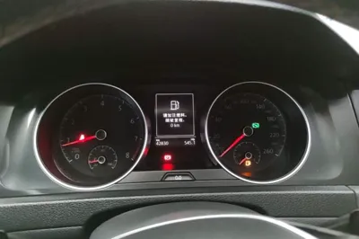 Volkswagen Golf 2017, 42800 км, за 9805 USD - фото 14