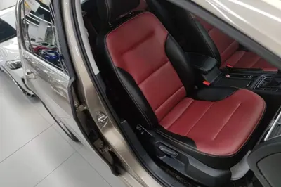 Volkswagen Golf 2017, 42800 км, за 9805 USD - фото 19