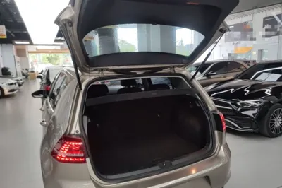 Volkswagen Golf 2017, 42800 км, за 9805 USD - фото 22