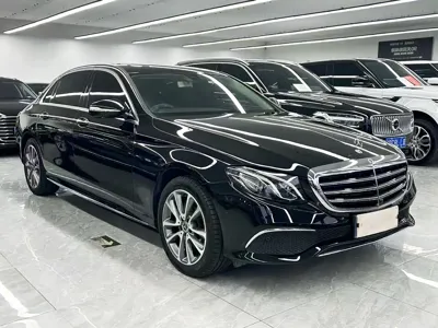 Mercedes-Benz E-Class 2018, 160000 км, за 18898.38 USD