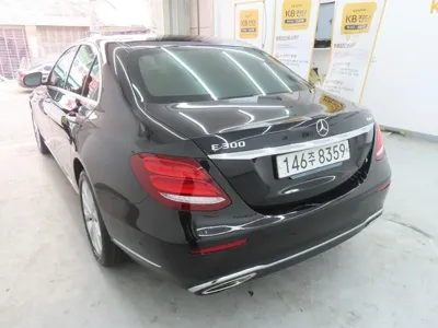 Mercedes-Benz E-Class 2019, 32011 км, за 18178.23 USD