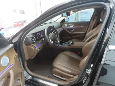 Mercedes-Benz E-Class 2019, 32011 км, за 18178.23 USD