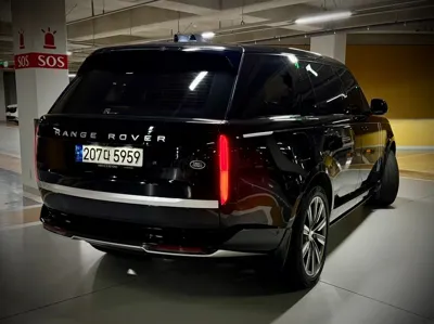 Land Rover Range Rover 2023, 101000 км, за 90512.43 USD