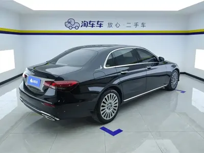 Mercedes-Benz E-Class 2023, 80100 км, за 36431.4 USD