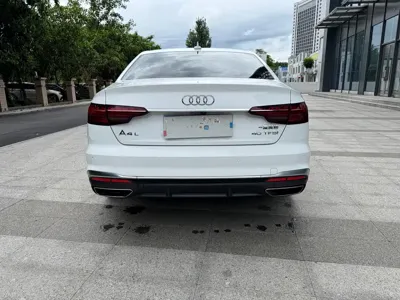 Audi A4L 2020, 88800 км, за 15920.82 USD - фото 19