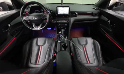 Hyundai Veloster 2018, 77184 км, за 7807.51 USD - фото 7