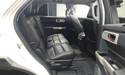 Ford Explorer 2021, 44803 км, за 20349.22 USD - фото 12