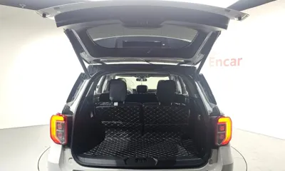 Ford Explorer 2021, 44803 км, за 20349.22 USD - фото 20