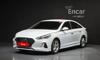 Hyundai Sonata 2019, 68670 км, за 10076.05 USD - фото 1