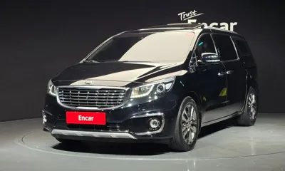 Kia Canival · 2017 год