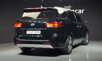 Kia Canival 2017, 135186 км, за 8325.07 USD