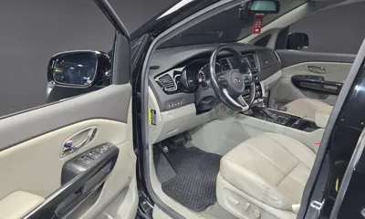 Kia Canival 2017, 135186 км, за 8325.07 USD - фото 11