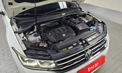 Volkswagen Tiguan 2022, 63889 км, за 21172.65 USD - фото 6