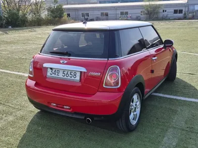 MINI Cooper 2012, 101239 км, за 2619.14 USD - фото 8