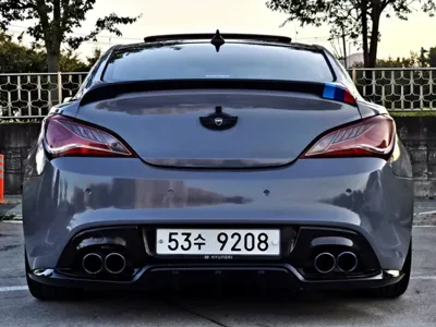 Hyundai Genesis 2010, 120378 км, за 2892.8 USD