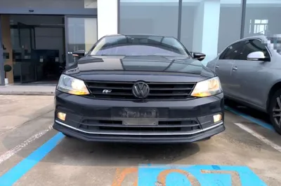 Volkswagen Sagitar 2018, 189300 км, за 8319 USD