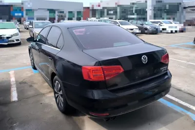 Volkswagen Sagitar 2018, 189300 км, за 8319 USD