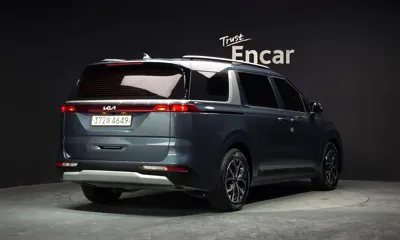 Kia Canival 2022, 94851 км, за 13214.4 USD
