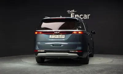 Kia Canival 2022, 94851 км, за 13214.4 USD