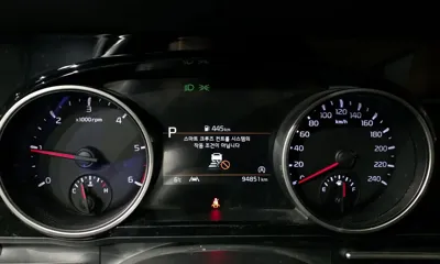 Kia Canival 2022, 94851 км, за 13214.4 USD - фото 8