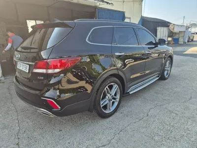 Hyundai Maxcruz 2017, 129857 км, за 8927.4 USD