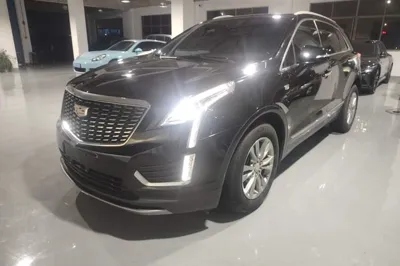 Cadillac XT5 · 2022 год