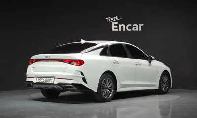 Kia K5 2022, 104195 км, за 14918.57 USD
