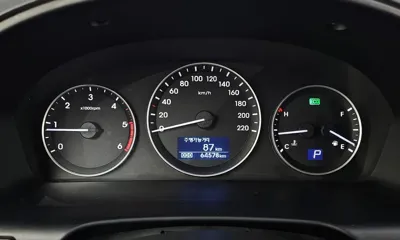 Hyundai Starex 2017, 64578 км, за 8998.95 USD - фото 8