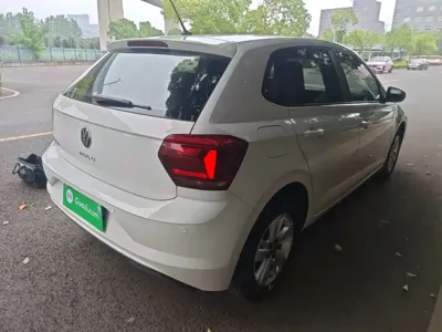 Volkswagen Polo 2022, 14100 км, за 8740.27 USD - фото 7