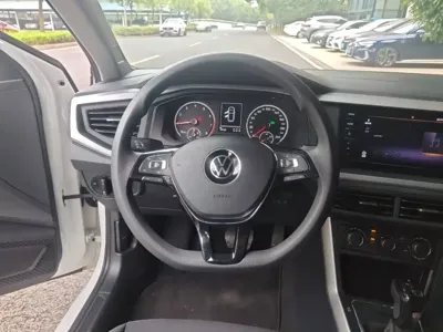 Volkswagen Polo 2022, 14100 км, за 8740.27 USD - фото 11