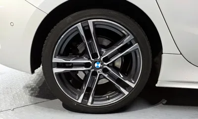 BMW 1-Series 2022, 56608 км, за 16016.8 USD