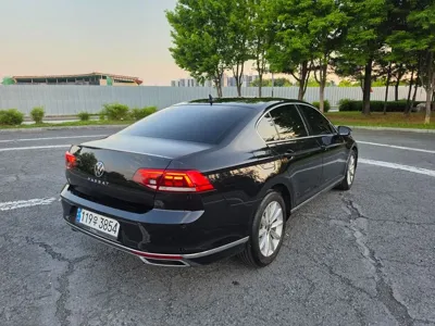 Volkswagen Passat 2021, 86568 км, за 14496.52 USD
