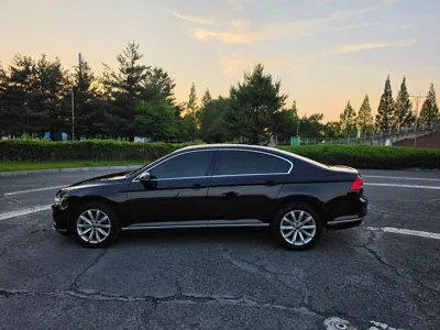 Volkswagen Passat 2021, 86568 км, за 14496.52 USD - фото 11