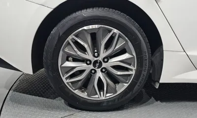 Kia K5 2023, 124017 км, за 10496.26 USD