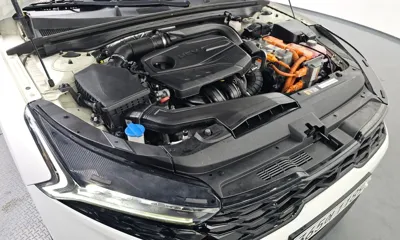 Kia K5 2023, 124017 км, за 10496.26 USD - фото 6