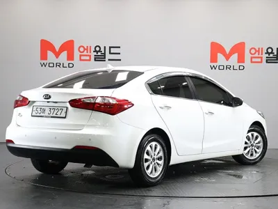 Kia K3 2015, 155178 км, за 3317.72 USD