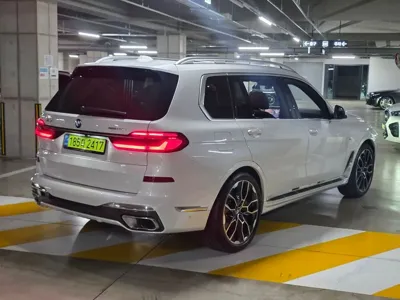BMW X7 2025, 10603 км, за 82047.24 USD