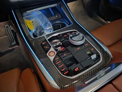 BMW X7 2025, 10603 км, за 81967.29 USD - фото 9