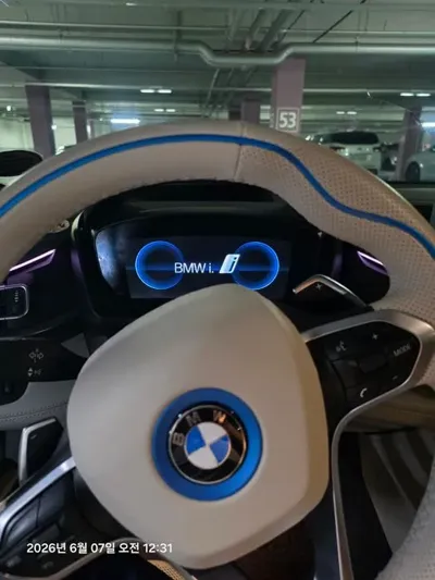 BMW i8 2015, 120000 км, за 37088.09 USD
