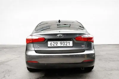 Kia K3 2013, 64300 км, за 3510.37 USD