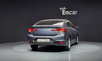 Hyundai Avante 2019, 101907 км, за 7003.63 USD