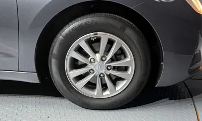 Hyundai Avante 2019, 101907 км, за 7003.63 USD