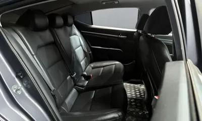 Hyundai Avante 2019, 101907 км, за 7003.63 USD - фото 12