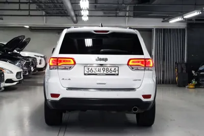 Jeep Cherokee 2019, 67500 км, за 12800.32 USD