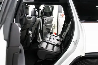 Jeep Cherokee 2019, 67500 км, за 12697.79 USD - фото 14